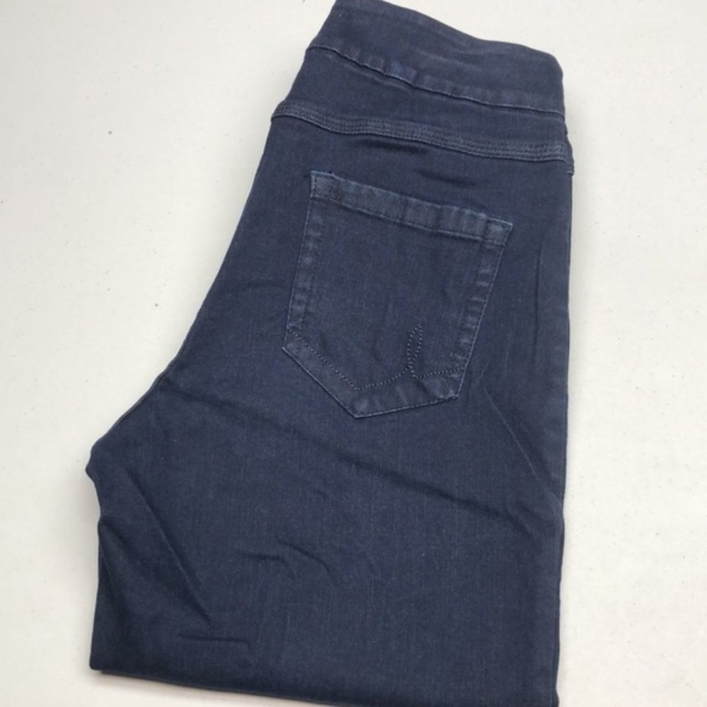 LIKE NEW CARRELI DARKWASH HIGH-RISE CAPRIS 6/28x24 😎